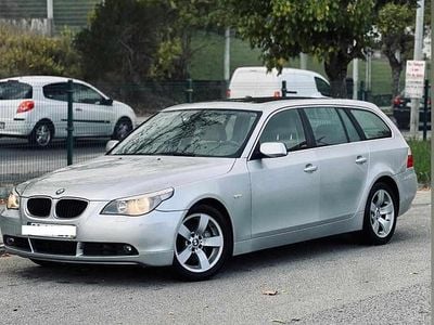 Cinzento Usado 2005 BMW 535 Carrinha | € 11.500