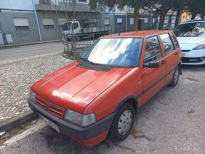 Usado Fiat Uno 62 HP (45 kW) 1992 Citadino