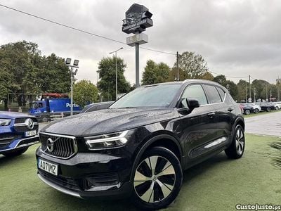 Preto Usado 2022 Volvo XC40 Inscription SUV | € 32.750 (Preço elevado)