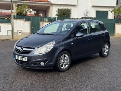 Usado Opel Corsa 75 HP (55 kW) 2010 Sedan
