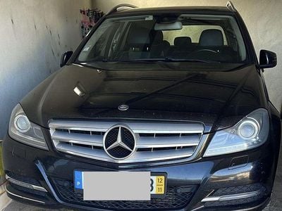 Usado Mercedes C250 205 HP (150 kW) 2012 Sedan