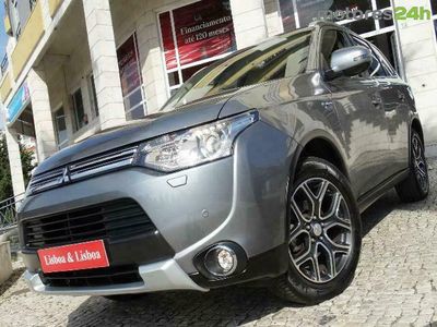 usado Mitsubishi Outlander P-HEV 2.0 MIVEC Instyle Navi+