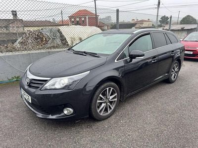 Usado 2015 Toyota Avensis Sedan | € 8.750
