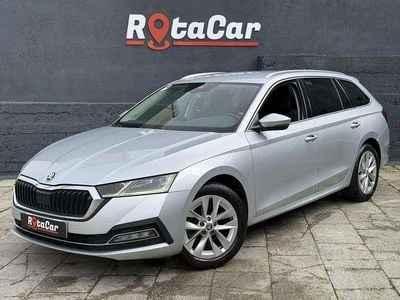 Usado Skoda Octavia Style 110 HP (80 kW) 2022 Cinza Carrinha