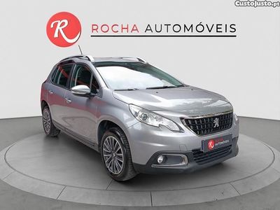 Cinza Usado 2019 Peugeot 2008 Signature Sky SUV | € 11.980 (Bom preço)