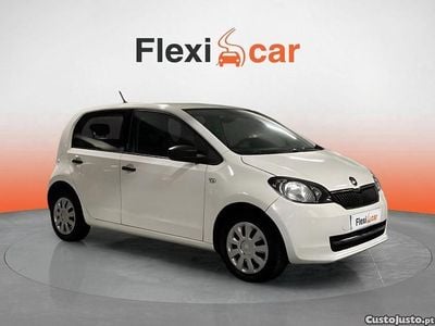 Branco Usado 2017 Skoda Citigo Active Citadino | € 6.980