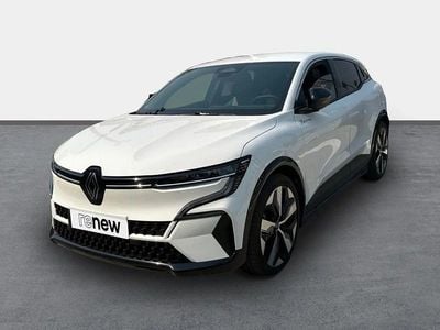 Branco Usado 2024 Renault Mégane Komfort SUV | € 38.000 (Caro)