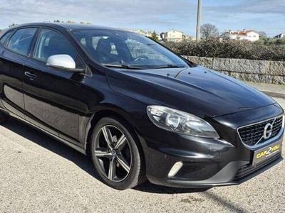 Preto Usado 2016 Volvo V40 R-Design Carrinha | € 14.000 (Preço elevado)