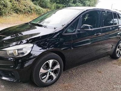 Preto Usado 2016 BMW 218 Carrinha | € 14.000 (Preço justo)