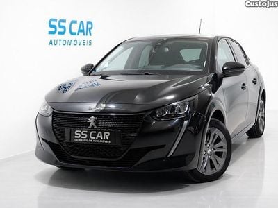Usado Peugeot e-208 Allure 100 kW (136 HP) 2023 Preto Citadino
