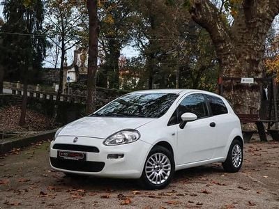 Branco Usado 2014 Fiat Punto Citadino | € 6.900 (Preço elevado)