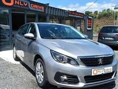 Cinza Usado 2020 Peugeot 308 Style Carrinha | € 13.998 (Preço justo)