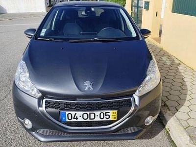 Usado Peugeot 208 81 HP (59 kW) 2013 Citadino