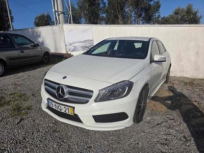 Usado Mercedes A200 136 HP (100 kW) 2013 Branco Citadino