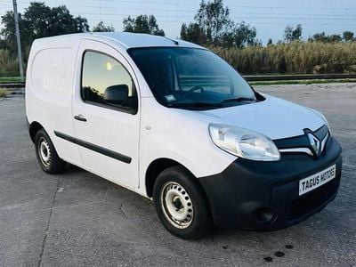 Usado Renault Kangoo 2019 Branco Monovolume