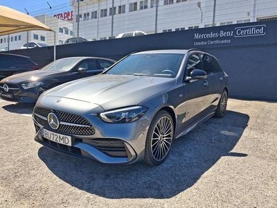Cinza Usado 2025 Mercedes C300e AMG line Carrinha | € 58.000 (Preço justo)