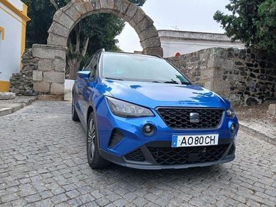 Usado Seat Arona Reference 95 HP (69 kW) 2022 Azul SUV