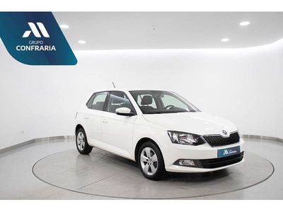 Usado Skoda Fabia Ambition 90 HP (66 kW) 2015 Branco