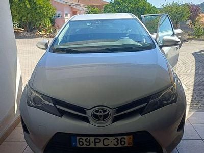 Toyota Auris Touring Sports