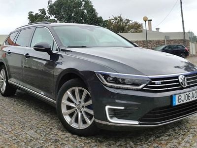Usado VW Passat GTE 218 HP (160 kW) 2017 Cinzento Carrinha