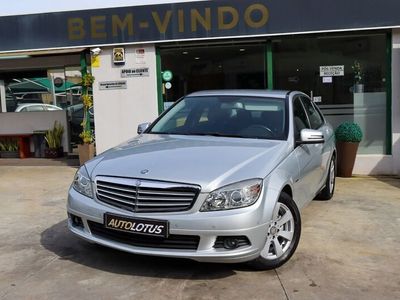 usado Mercedes C200 Classe CCDi Classic BlueEffi. Aut.