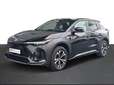 Preto (sólida) Usado 2024 Toyota bZ4X Premium SUV | € 44.500