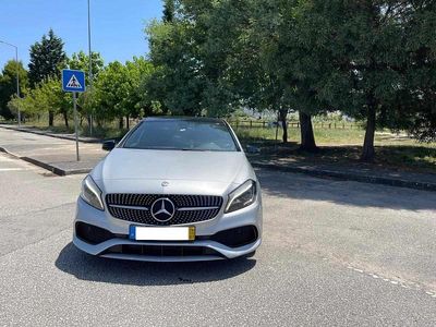 Cinzento Usado 2016 Mercedes A200 Citadino | € 15.750 (Preço justo)