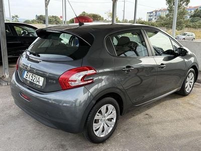 Usado 2013 Peugeot 208 Citadino | € 5.490