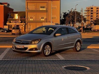 Opel Astra GTC