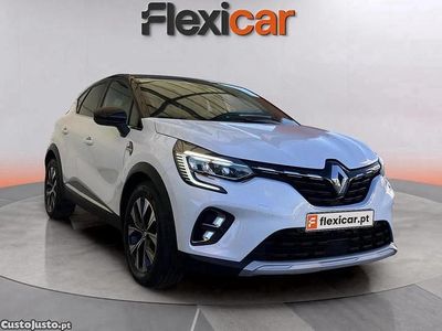 Branco Usado 2023 Renault Captur Techno SUV | € 16.990 (Bom preço)