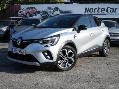 Usado Renault Captur Intens 90 HP (66 kW) 2022 Cinza SUV