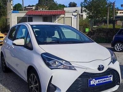 Branco Usado 2020 Toyota Yaris Comfort | € 11.899