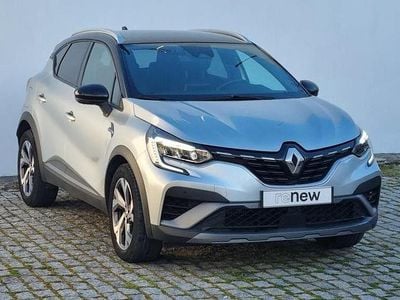 Cinzento Usado 2023 Renault Captur RS Line SUV | € 20.900 (Preço justo)