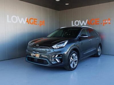 Usado Kia e-Niro 150 kW (204 HP) 2021 Cinzento SUV