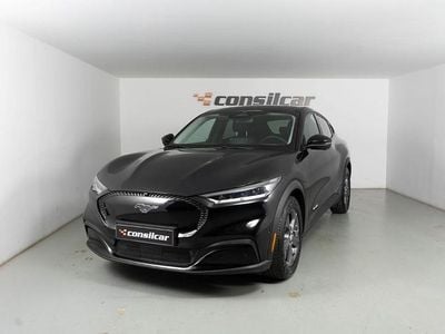 Usado Ford Mustang Mach-E Standard Range 197 kW (269 HP) 2023 Preto SUV