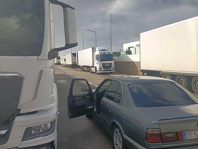 Usado 1994 BMW 525 Sedan | € 3.000