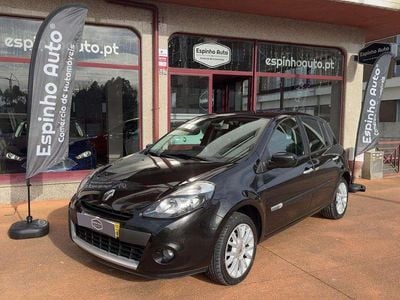 Preto Usado 2010 Renault Clio II | € 5.950 (Preço justo)