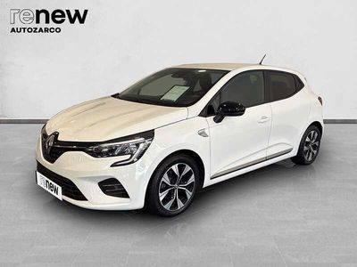Branco Usado 2023 Renault Clio V Evolution | € 18.250 (Preço justo)