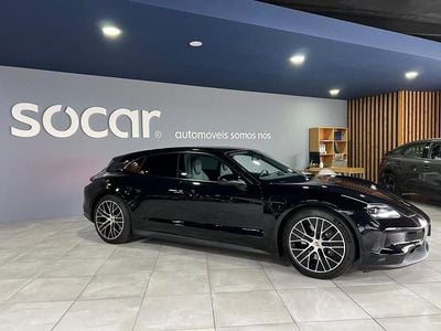 Preto Usado 2025 Porsche Taycan Sedan | € 122.000