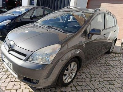 Usado 2004 Toyota Corolla Verso Monovolume | € 4.400