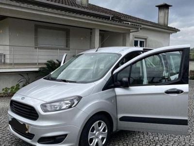 Usado 2016 Ford Courier Monovolume | € 7.650 (Super Preço)