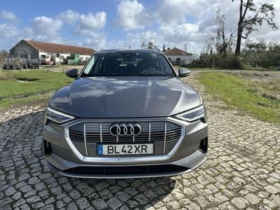 Usado Audi e-tron 230 kW (313 HP) 2019 SUV