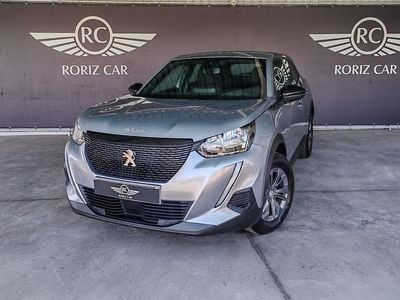 Cinza Usado 2022 Peugeot 2008 Active SUV | € 15.900 (Preço justo)