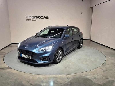 Usado Ford Focus ST-Line 120 HP (88 kW) 2021 Azul