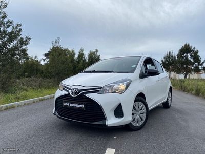 usado Toyota Yaris 1.0 VVTi Comfort Excelentes Condições