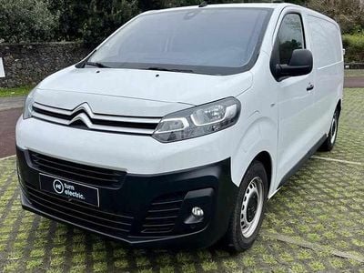 Branco Usado 2023 Citroën e-Jumpy Monovolume | € 21.900