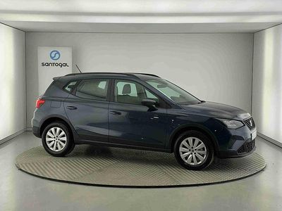 Cinzento Usado 2024 Seat Arona Style SUV | € 19.700 (Preço justo)