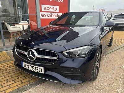Azul Usado 2021 Mercedes C220 Avantgarde Sedan | € 40.990 (Caro)