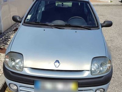 Renault Clio II