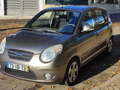Usado Kia Picanto 75 HP (55 kW) 2009 Citadino